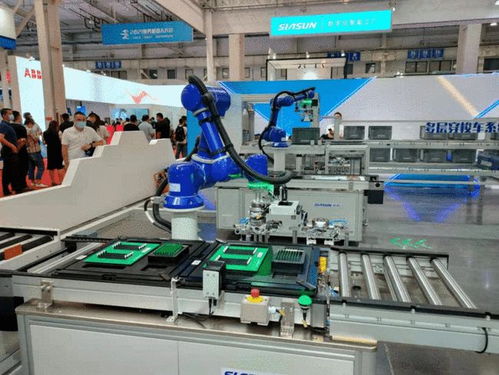 驚艷！直擊2021世界機(jī)器人大會(huì) 仿生鯊魚也太逼真了，設(shè)計(jì)背后的服務(wù)之美