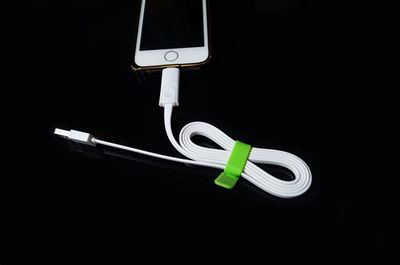 一“線”多用，三星小米蘋果全兼容 揭秘USB手環(huán)數(shù)據(jù)線的魅力